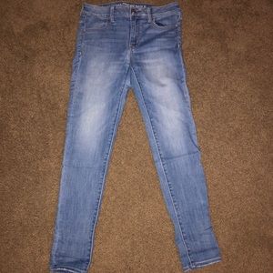 American Eagle Low Rise Super Stretch Jeggings